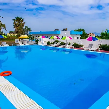 Andrews Hotel 3*