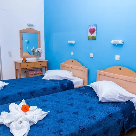 Andrews Hotel 3*